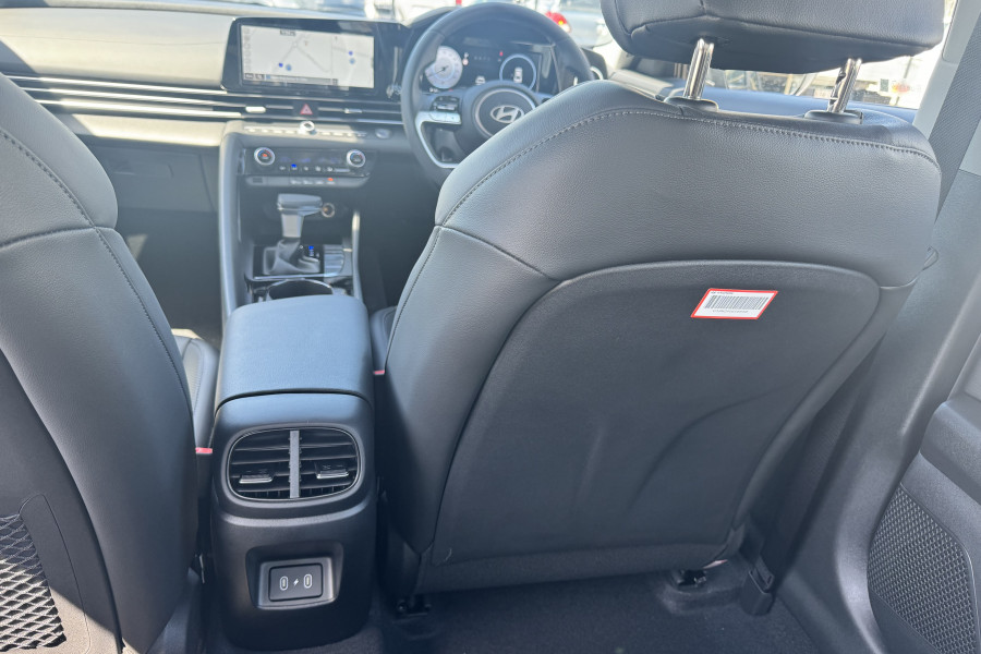 2024 Hyundai i30 CN7.V2 Elite Sedan Image 16