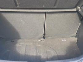 2016 MY17 Hyundai Accent RB4 Active Hatch image 9