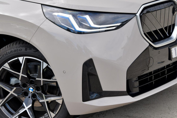 2025 BMW X3 G45 20 xDrive SUV image 29