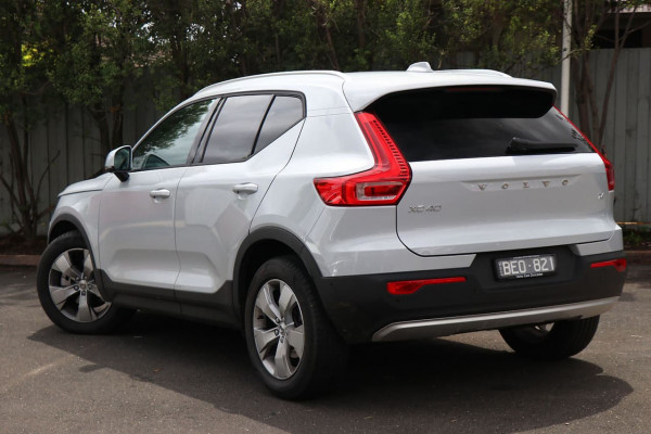 2019 Volvo Xc40 (No Series) MY20 T4 Momentum Suv Image 3