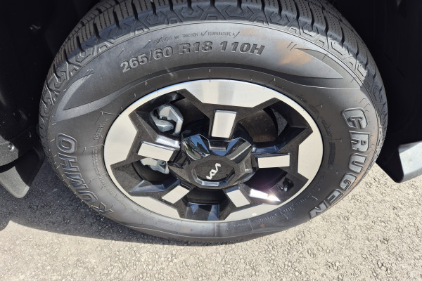 2026 Kia Tasman TK SX+ Ute Image 9