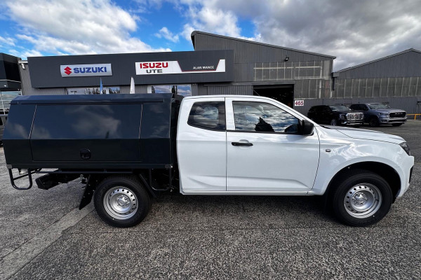 2026 MY25.5 Isuzu D-MAX RG SX Cab Chassis Image 9