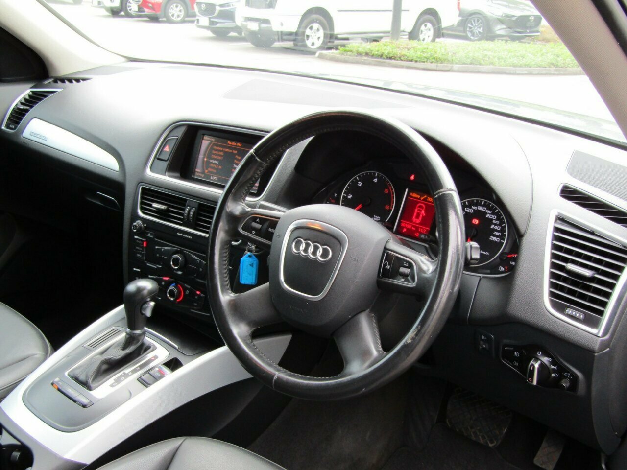 2011 MY12 Audi Q5 8R MY12 TDI S Tronic Quattro SUV Image 19