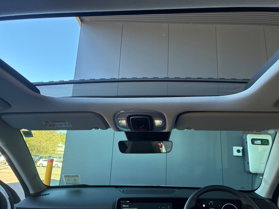 2026 Hyundai KONA SX2.V3 Hybrid Premium SUV Image 13