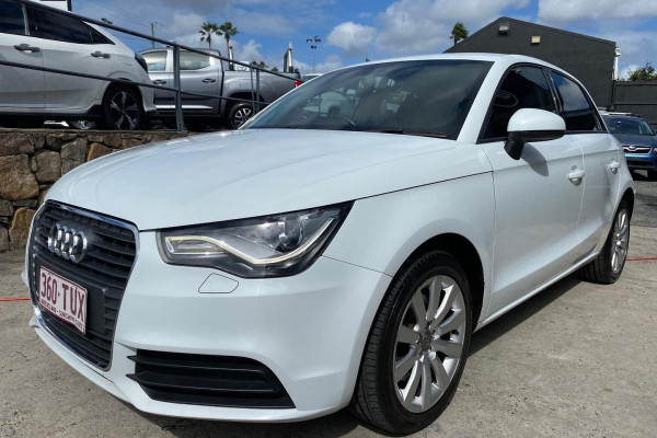2014 Audi A1 8X Attraction Sportback Image 2