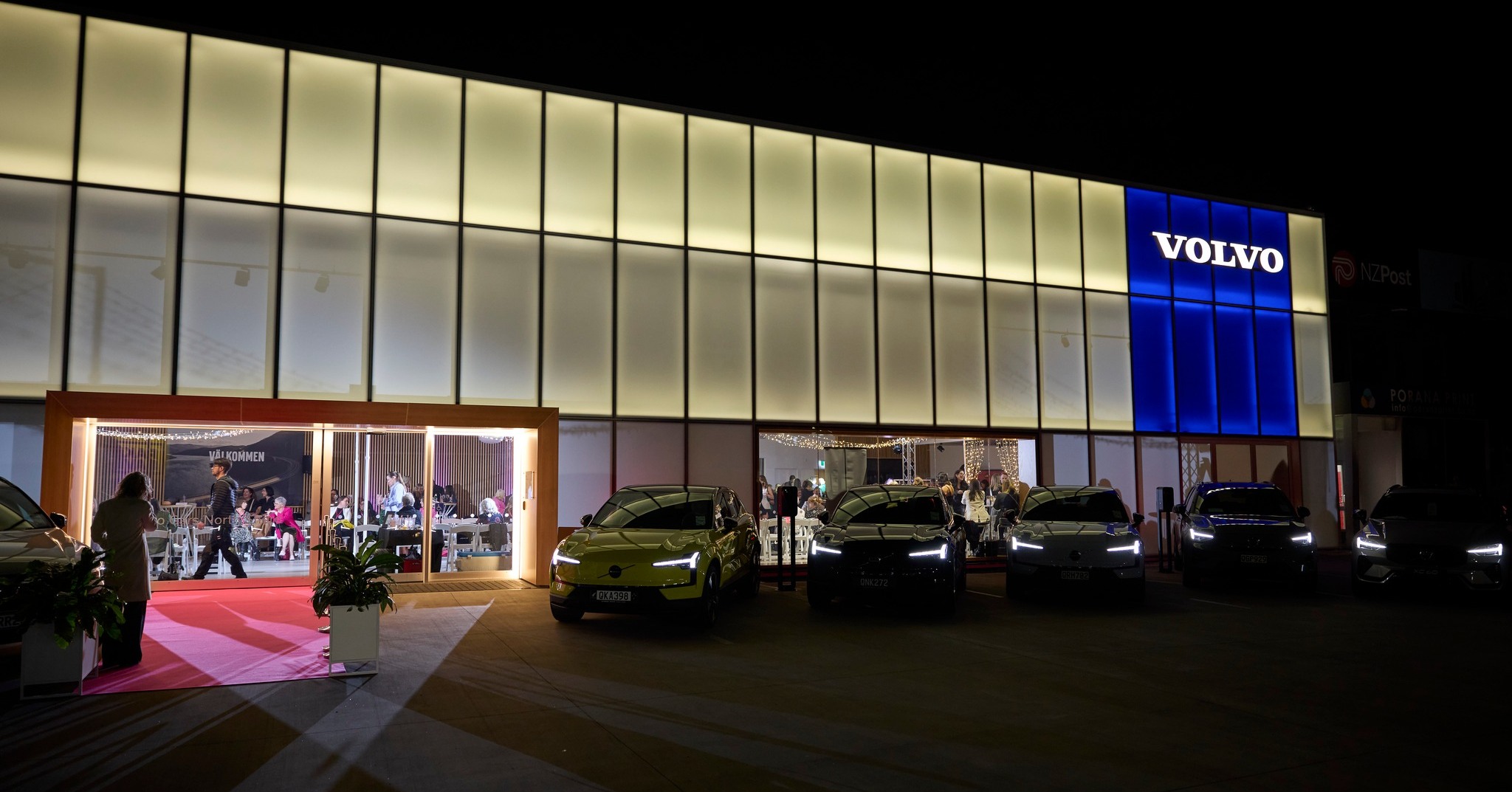Volvo Cars North Shore_ Breast Cancer for Cure