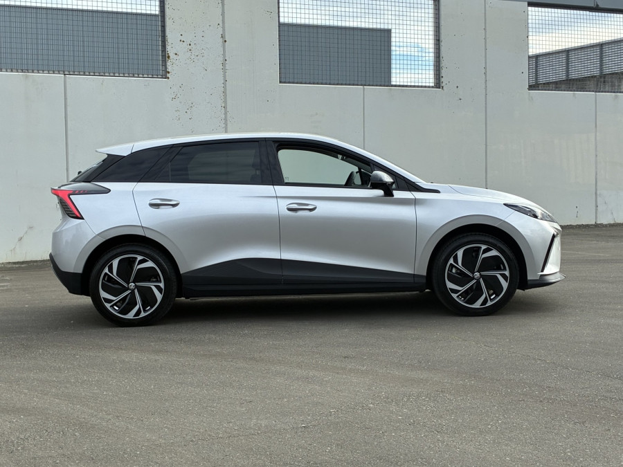 2026 MG MG4 AH4E Essence 64 Hatch Image 2