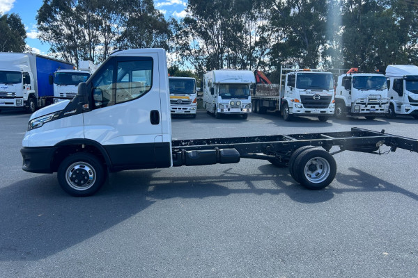 2023 Iveco Daily 50C18 Cab Chassis