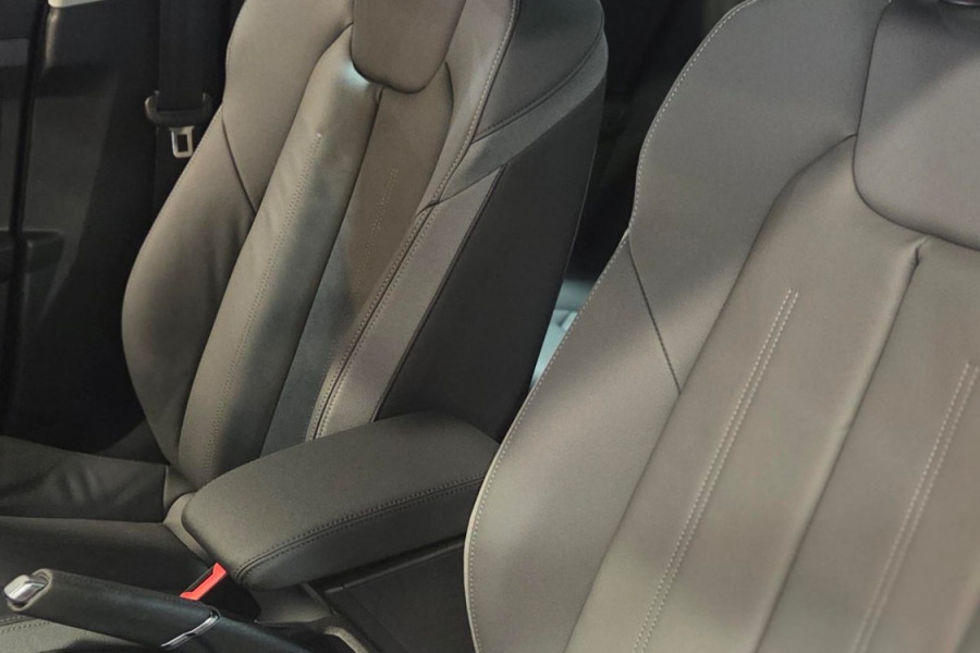 2025 Audi A1 GB 40 TFSI S line Hatch