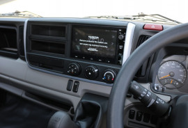 2019 Fuso Canter CREW CAB 4X4 Cab chassis