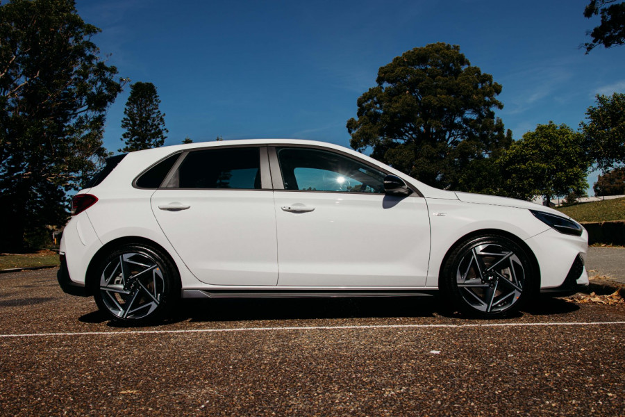 2024 MY25 Hyundai i30 PDe.V6  N Line Hatch Image 17