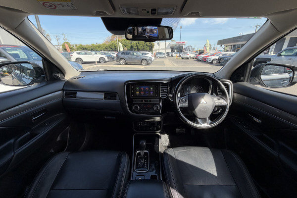2018 MY18.5 Mitsubishi Outlander ZL Exceed SUV Image 20