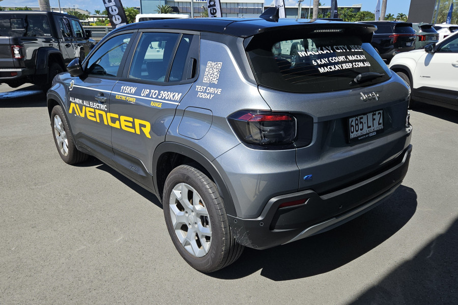 2024 Jeep Avenger JJ Limited SUV Image 7