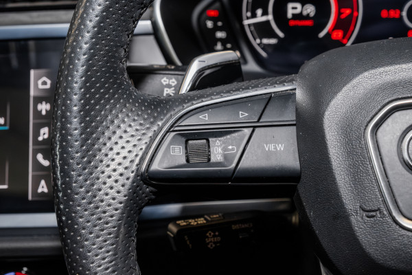 2020 Audi RS Q3 F3 SUV image 11