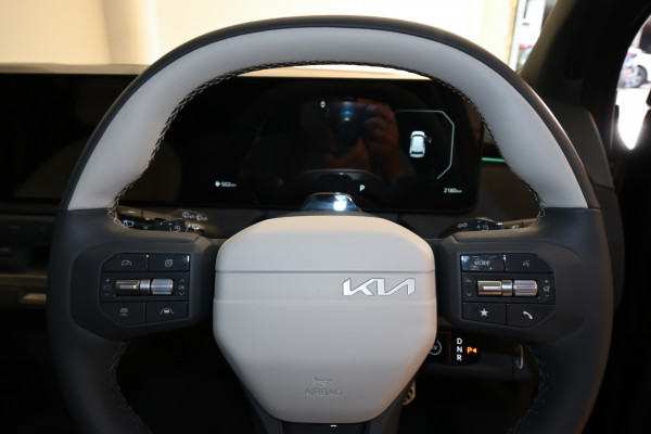 2025 Kia EV3 SV GT-Line SUV image 12