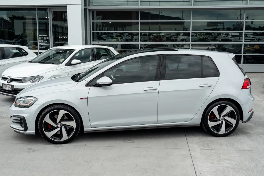 2017 MY18 Volkswagen Golf 7.5 GTI Hatch Image 3