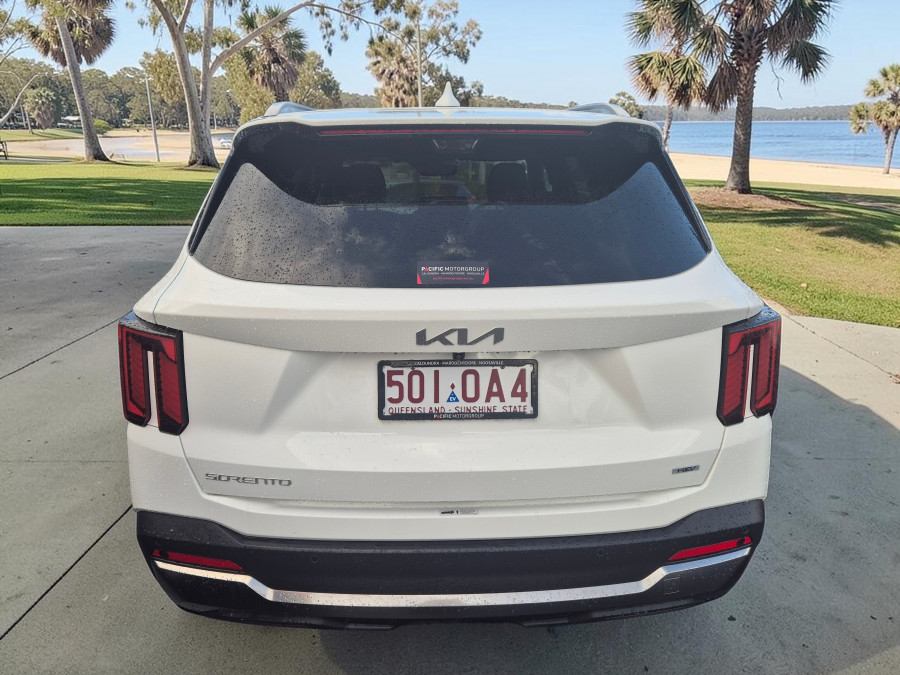 2024 MY25 Kia Sorento MQ4 PE HEV GT-Line SUV Image 5