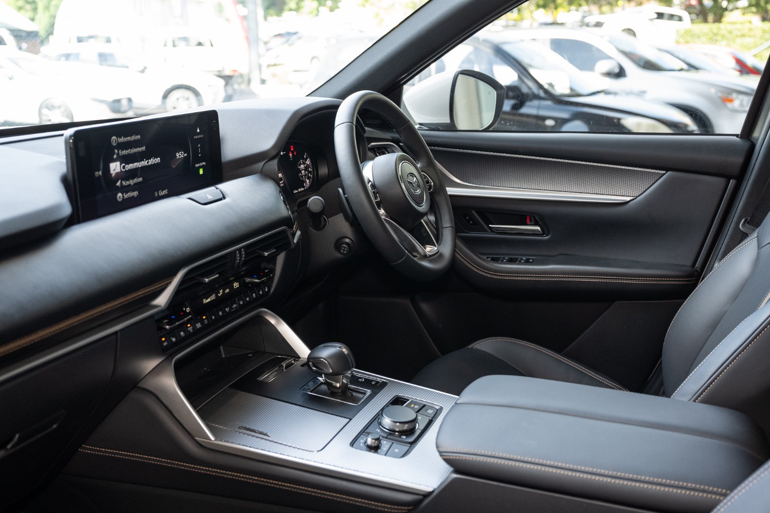 2024 Mazda CX-80 KL P50e Azami SUV Image 7