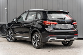 2025 MG ZS ZS32 Essence Turbo SUV