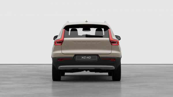 2026 Volvo XC40 XZ Plus B4 SUV image 4