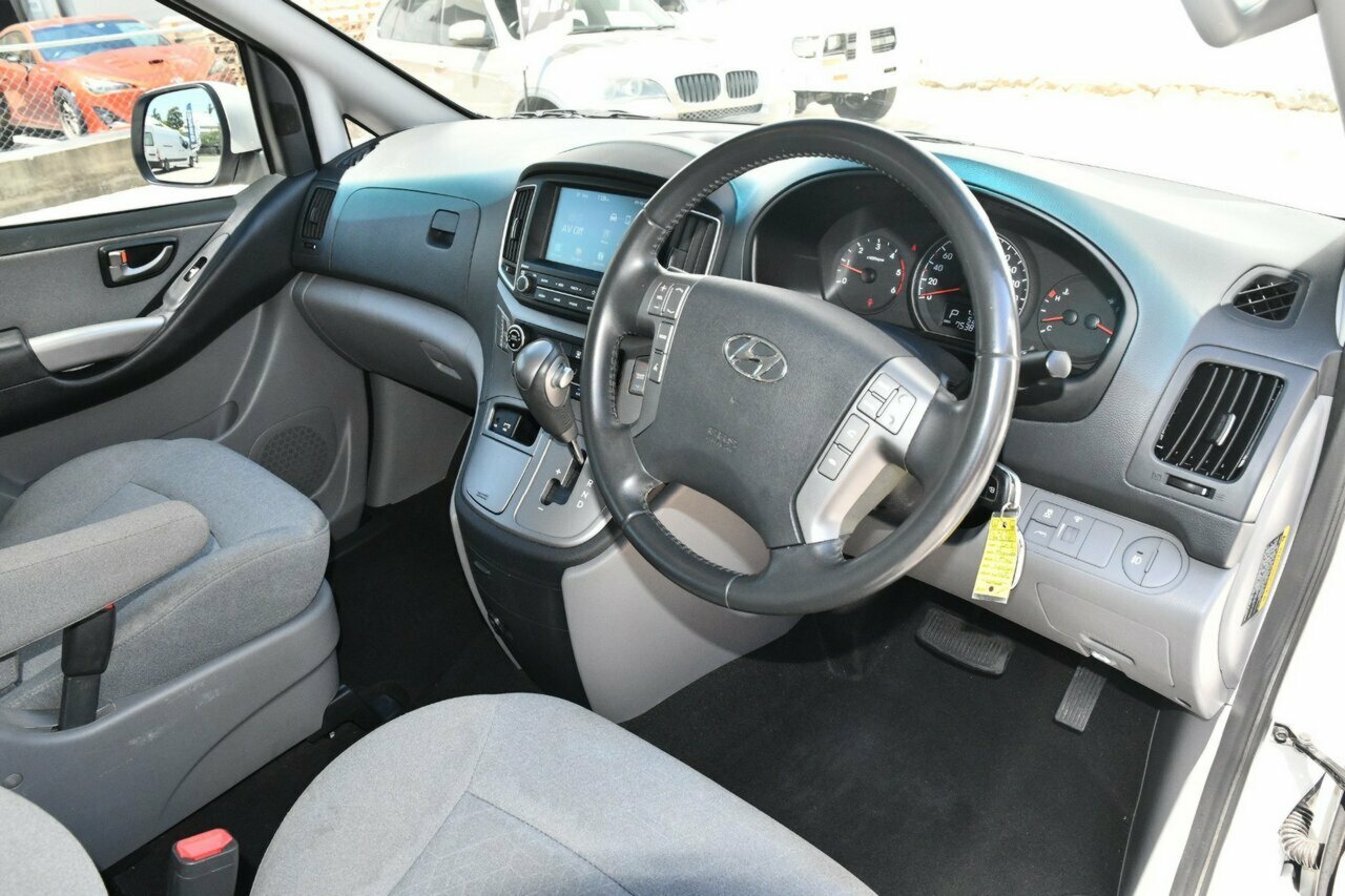 2018 MY19 Hyundai iMax TQ4 Active Wagon Image 7