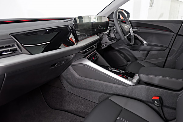2025 Audi Q5 GU TFSI 150kW SUV image 8