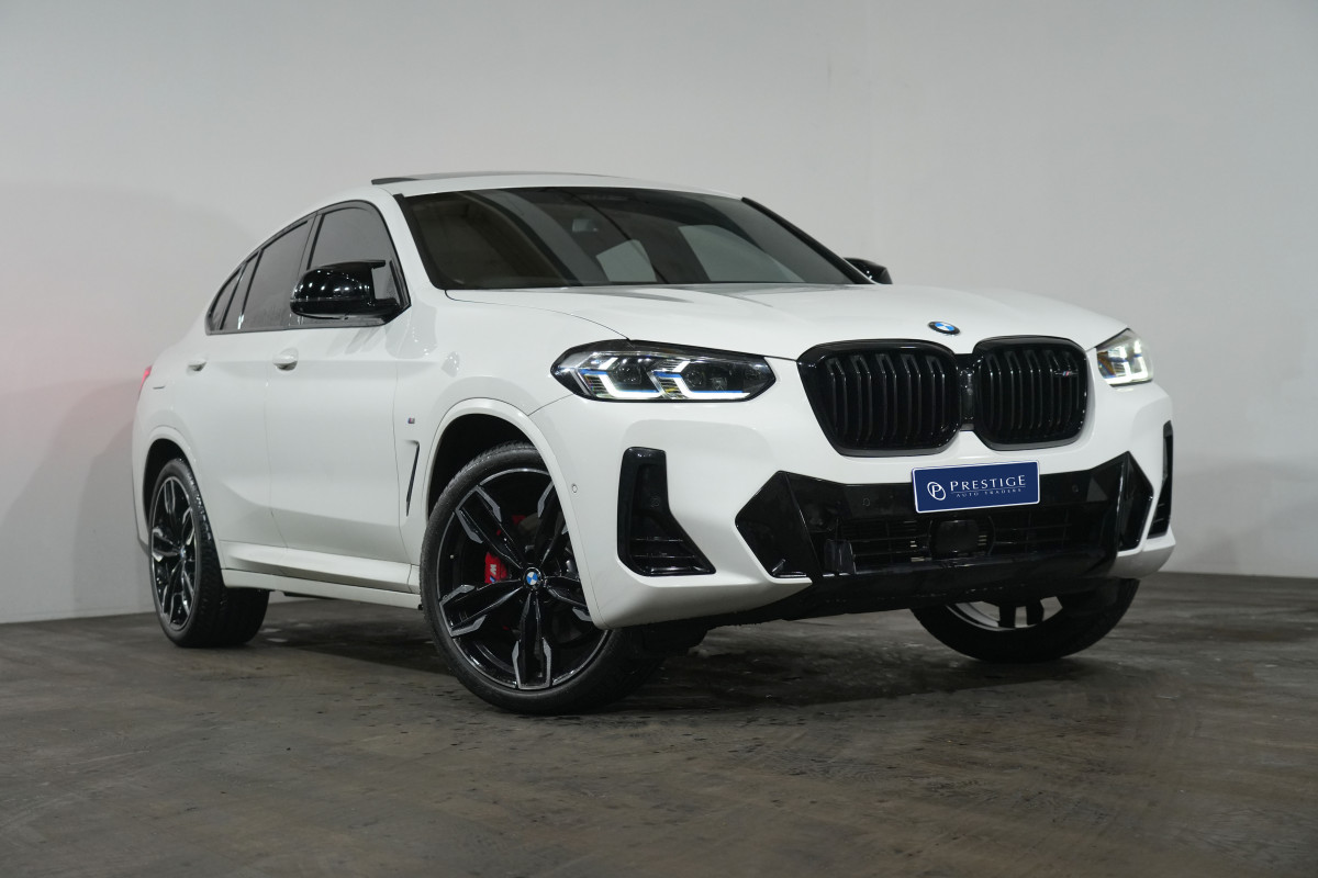 2022 BMW X4 M40i SUV