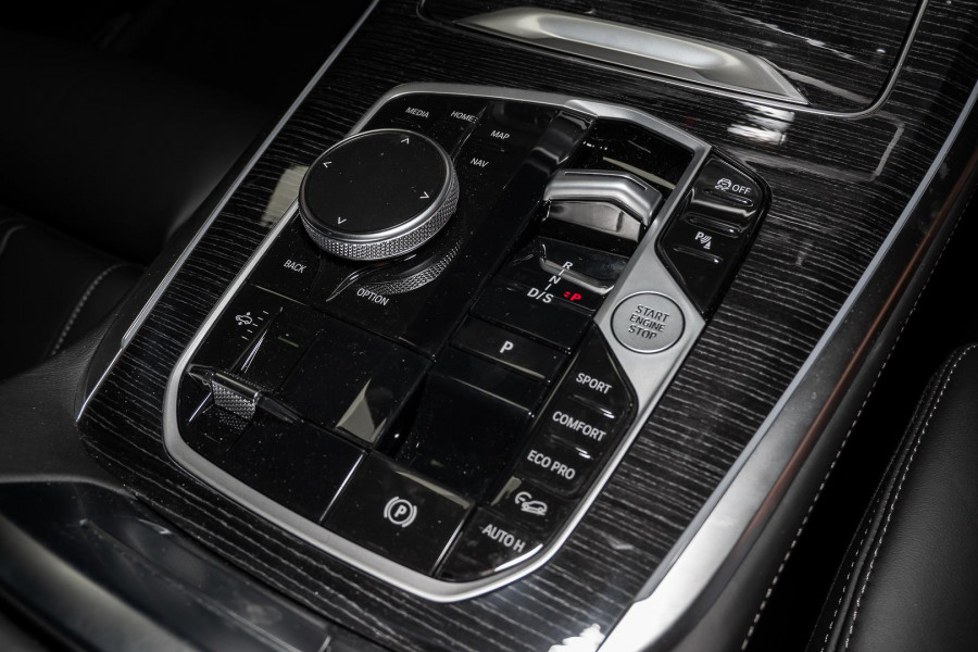2025 BMW X7 G07 LCI xDrive40d M Sport SUV