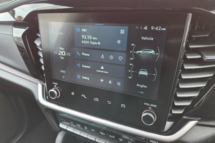 2025 Isuzu MU-X LS-T SUV Image 14