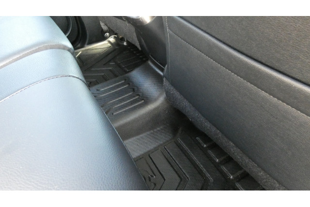 2021 Toyota HiLux GUN126R SR5 + PREMIUM INTERIOR 4X4 Ute Image 13