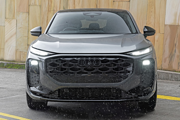 2026 Audi Q3 FJ TFSI 195kW Quattro SUV image 4