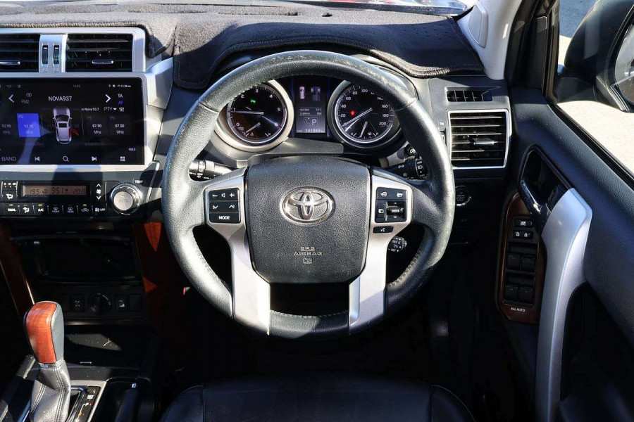 2016 Toyota LandCruiser Prado GDJ150R VX SUV Image 9