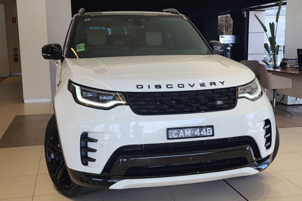 2023 MY24 Land Rover Discovery Wagon
