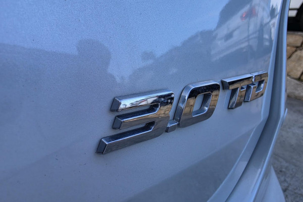 2023 Isuzu MU-X RJ LS-T SUV Image 16