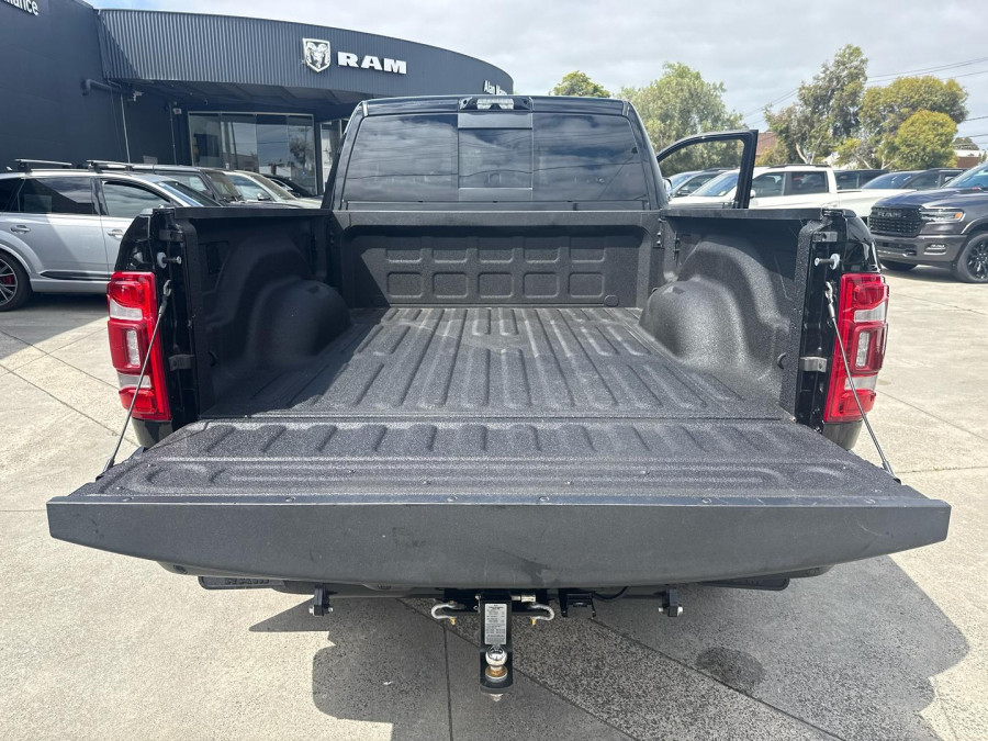 2022 Ram 2500 DJ Laramie Ute Image 26