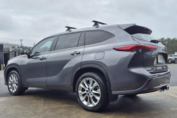 2022 Toyota Kluger AXUH78R Grande SUV Image 3