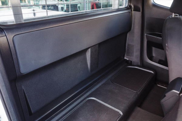 2024 Isuzu D-MAX RG SX High Ride Cab Chassis Image 8