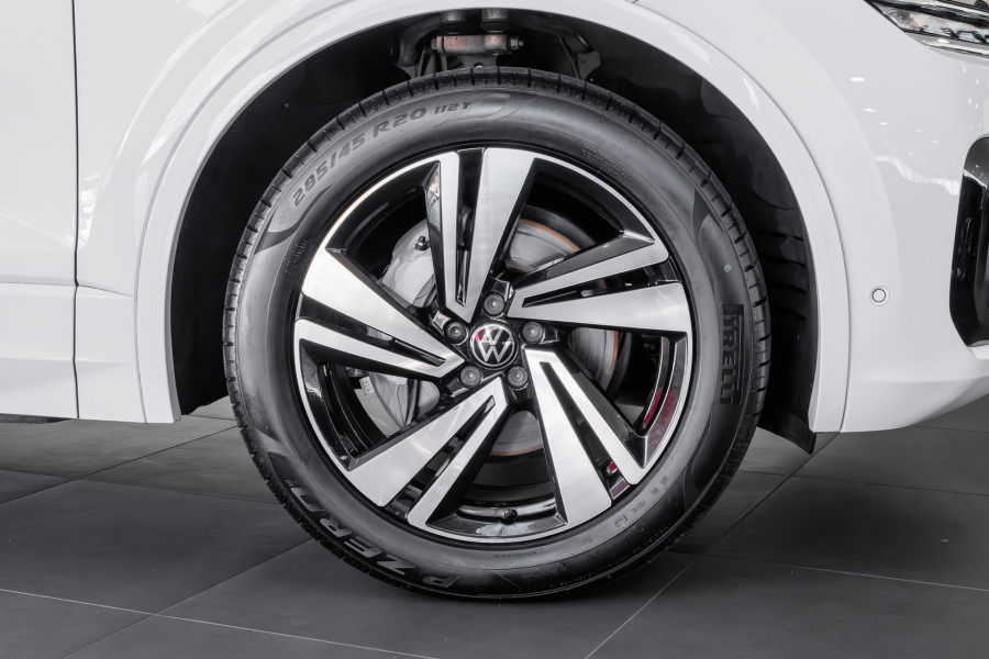 2022 Volkswagen Touareg CR 210TDI R-Line SUV