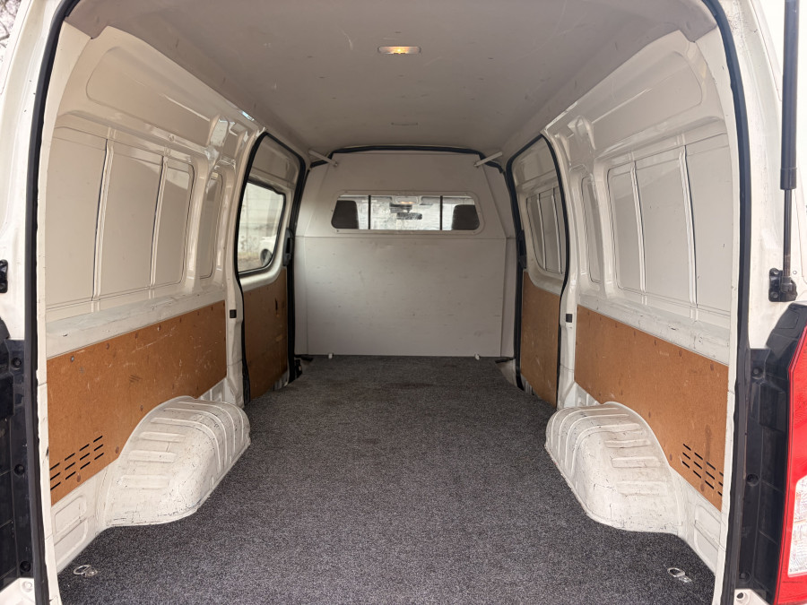 2021 Toyota HiAce GDH300R  Crew Van Image 7