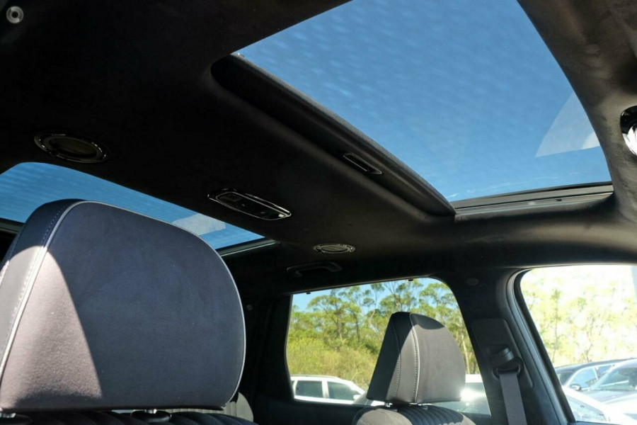 2024 MY25 Hyundai Palisade LX2.V5 Calligraphy Black Ink SUV Image 12