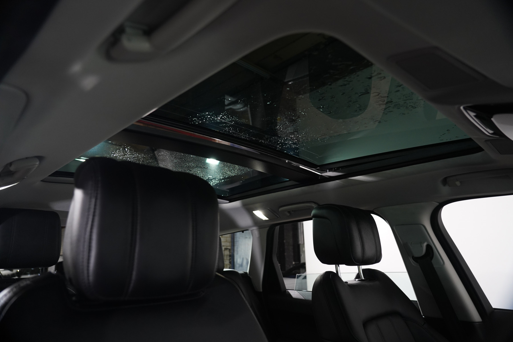 2021 Land Rover Range Rover Sport Sport Si4 Se (221kw) SUV Image 27