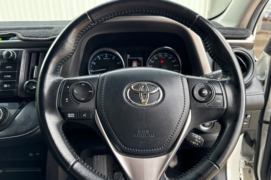 2017 Toyota RAV4 ASA44R GXL SUV Image 17