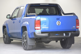 2019 MYV6 Volkswagen Amarok 2H Highline Black 580 Utility Image 3