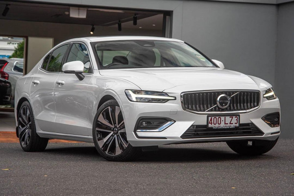 2024 MY25 Volvo S60  Ultra B5 Bright Sedan