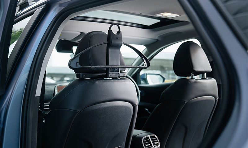 Seat business suit hanger