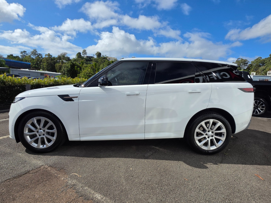 2023 MY24 Land Rover Range Rover Sport L461 D300 Dynamic SE SUV Image 6