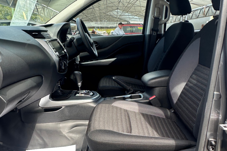 2022 MY22.5 Nissan Navara D23 SL Warrior Ute Image 9