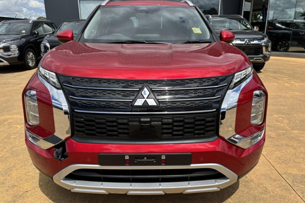 2024 Mitsubishi Outlander ZM LS SUV