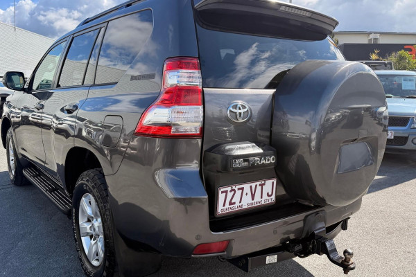 2012 Toyota LandCruiser Prado KDJ150R Kakadu SUV Image 11