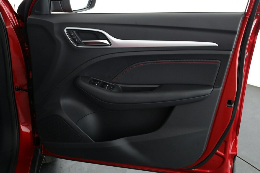 2025 MG ZST S13 Vibe SUV Image 15
